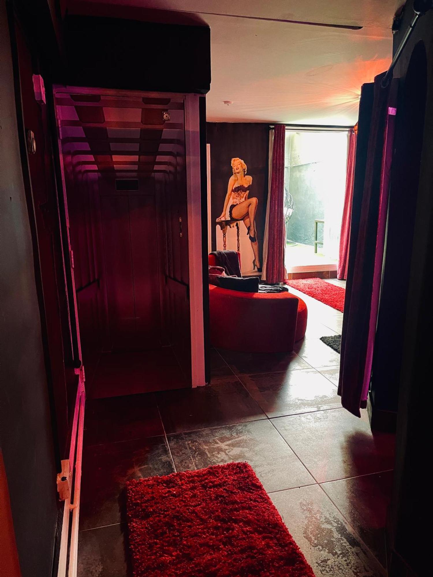 Beachfront Party House For Stags & Hens برايتون المظهر الخارجي الصورة
